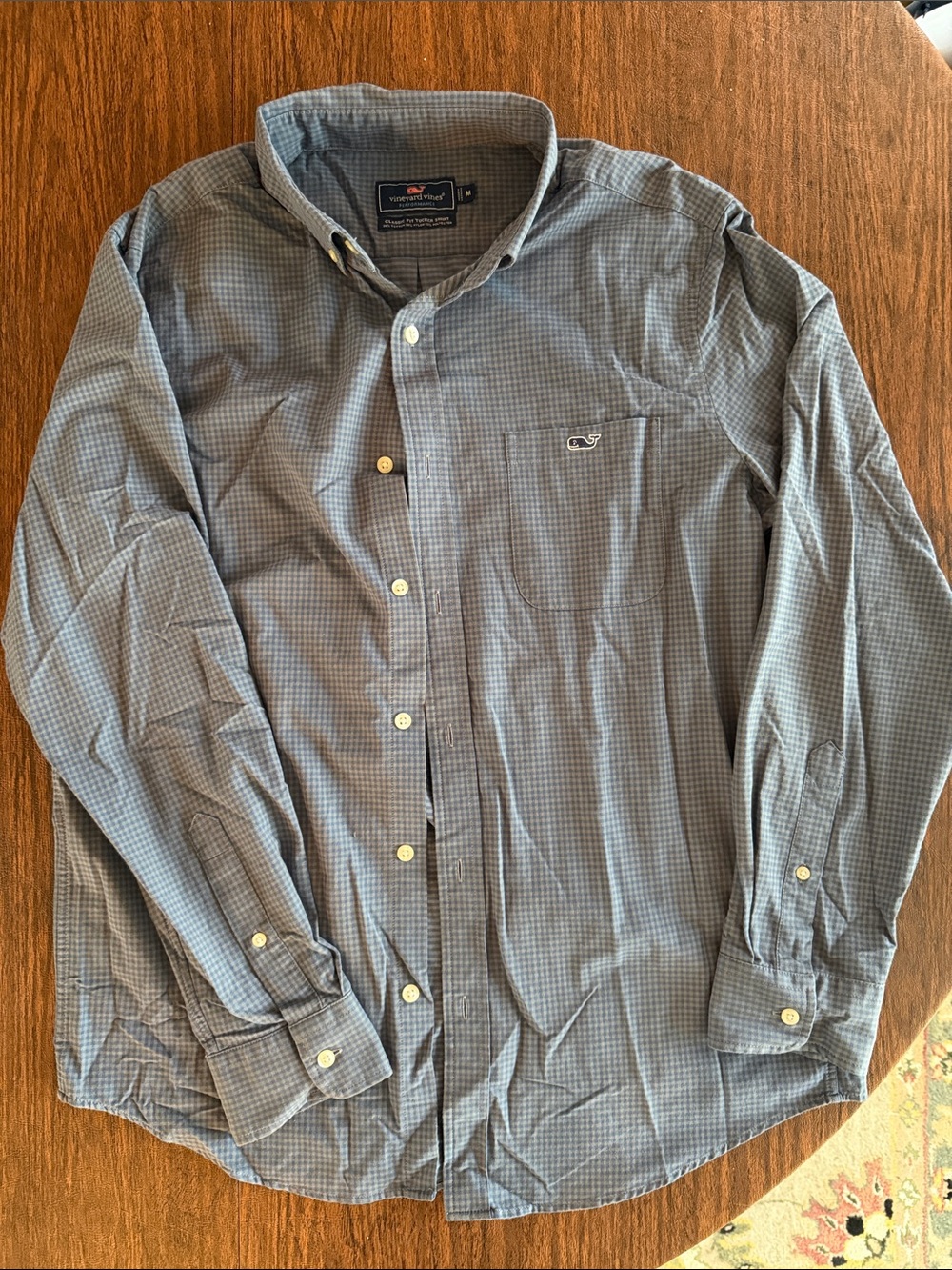 Vineyard Vines Men's Classic Fit Performance Tucker Shirt